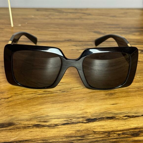 Versace Black Gold Medusa Rectangle Sunglasses VE4405 Authentic CoA - Picture 1 of 6